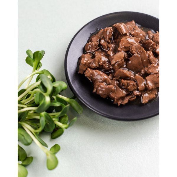 Корм вологий Savory Adult Cat Pouch Lamb and Beetroot in Gravy для дорослих котів з ягням та буряком у соусі 85 г 20123 фото